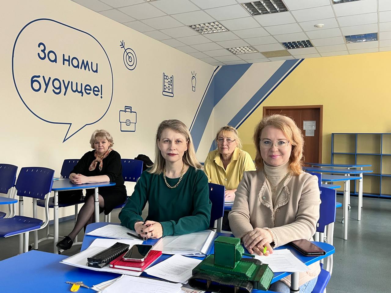 Школьники успешно защитили проекты в стенах Финансового университета!  