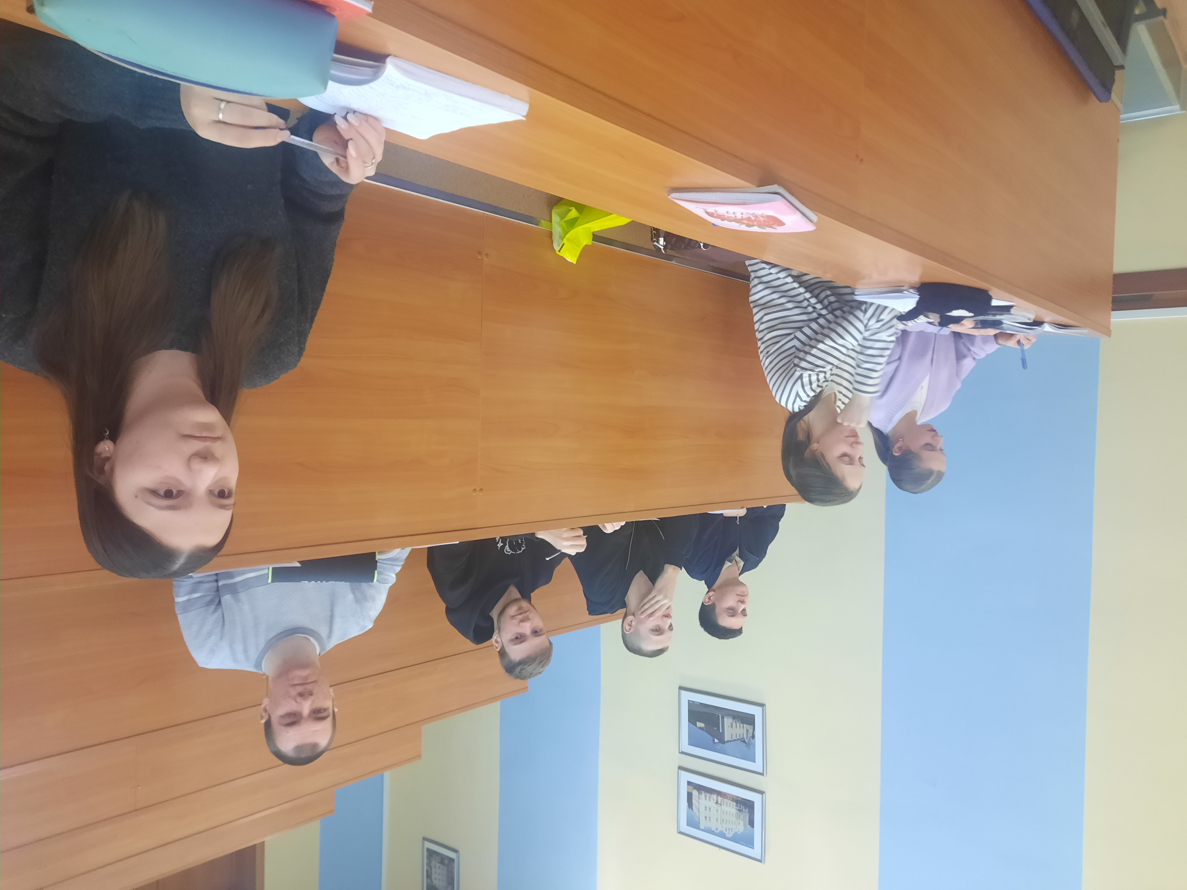 Тенденции оптимизации деятельности органов государственного управления обсудили участники Круглого стола, организованного кафедрой «Экономика, финансы и управление»