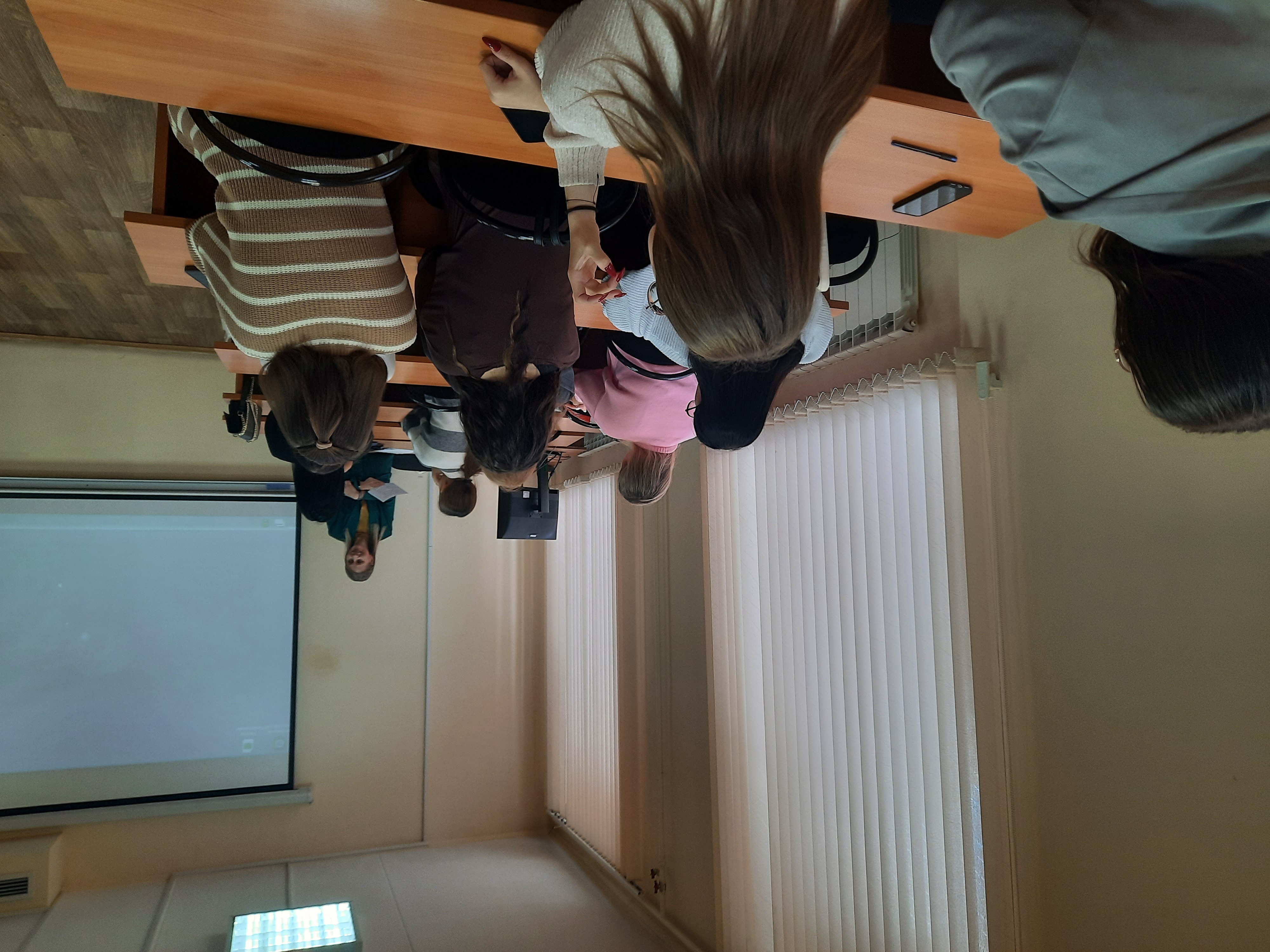 В рамках ШКОЛЫ ПРЕДПРИНИМАТЕЛЯ состоялось занятие в Уральском филиале Финансового университета