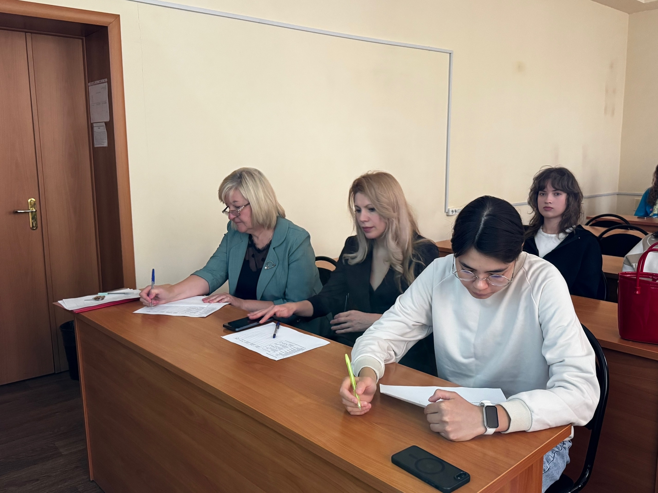 Квантовые технологии и искусственный интеллект в новых медиа