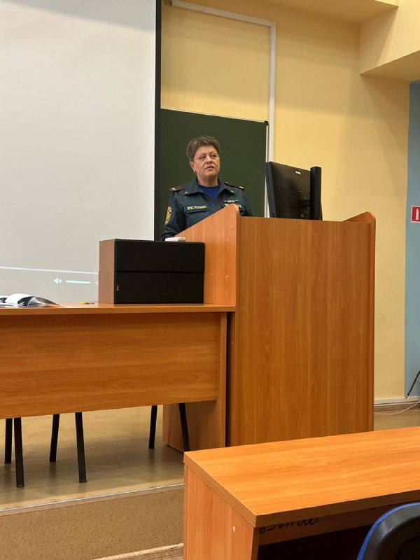 Встреча студентов Уральского филиала Финансового университета с представителями МЧС России по Челябинской области по вопросам пожарной безопасности